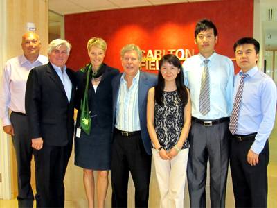 12年10月：鲲鹏与一流的拥有百年历史的美国Carlton Fields律师行强强联合 
